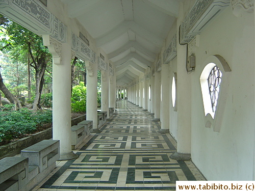 Corridors inside the complex 