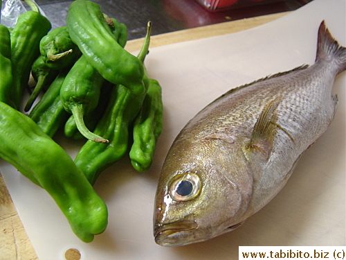 Don't know what kind of fish this is but the meat has that right texture (sticky and not fishy) for stuffing things