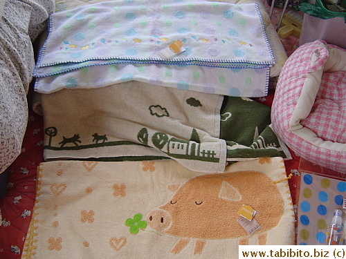 My shopping for the day: towels