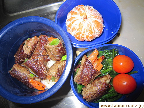 Beef rolls, sauteed spinach, cherry tomatoes, mandarin