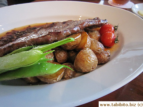 KL loved the potatoes under it